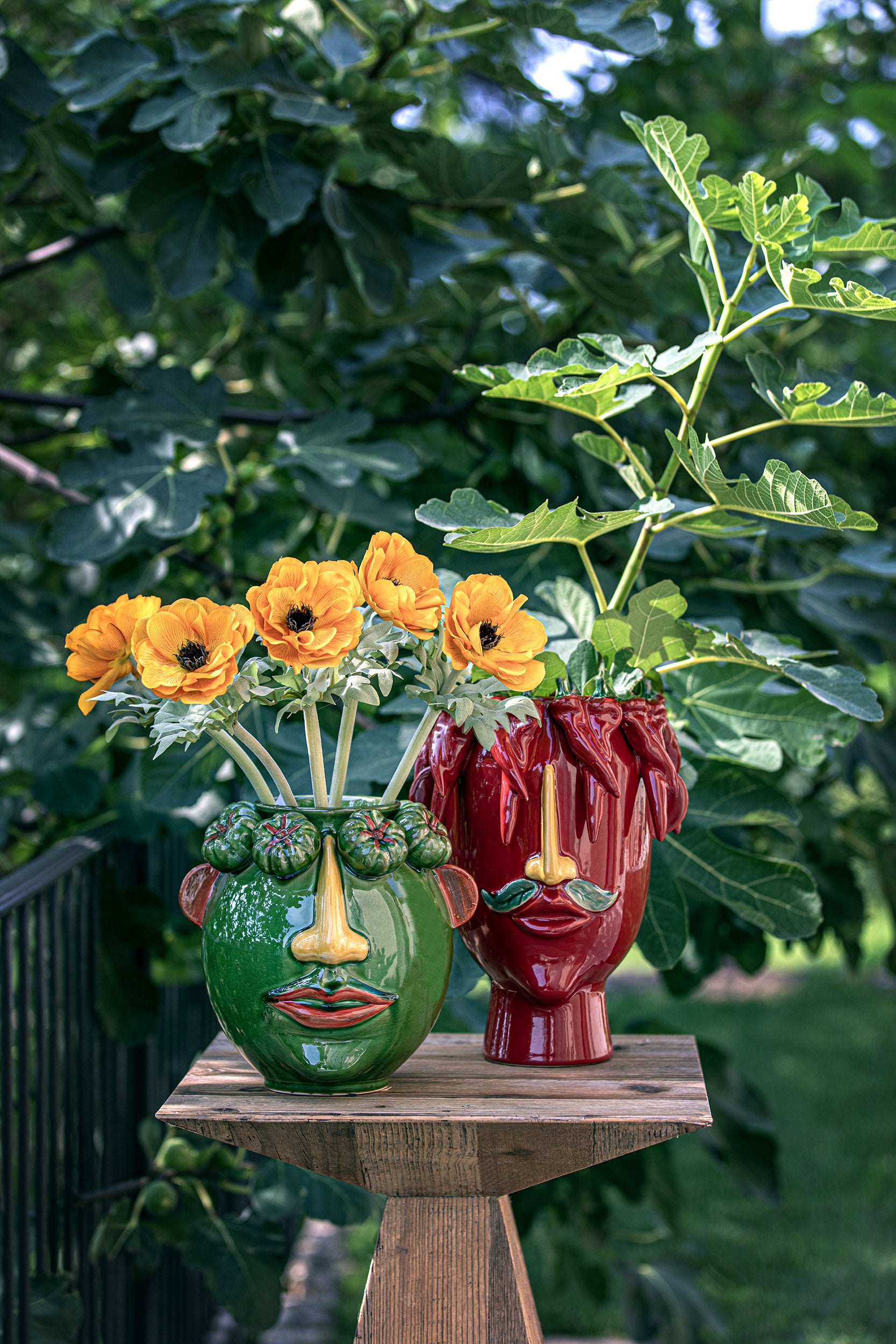 Vaso L Rosso, Arciboldo - Porcellana, 22,5x22,5x32 cm