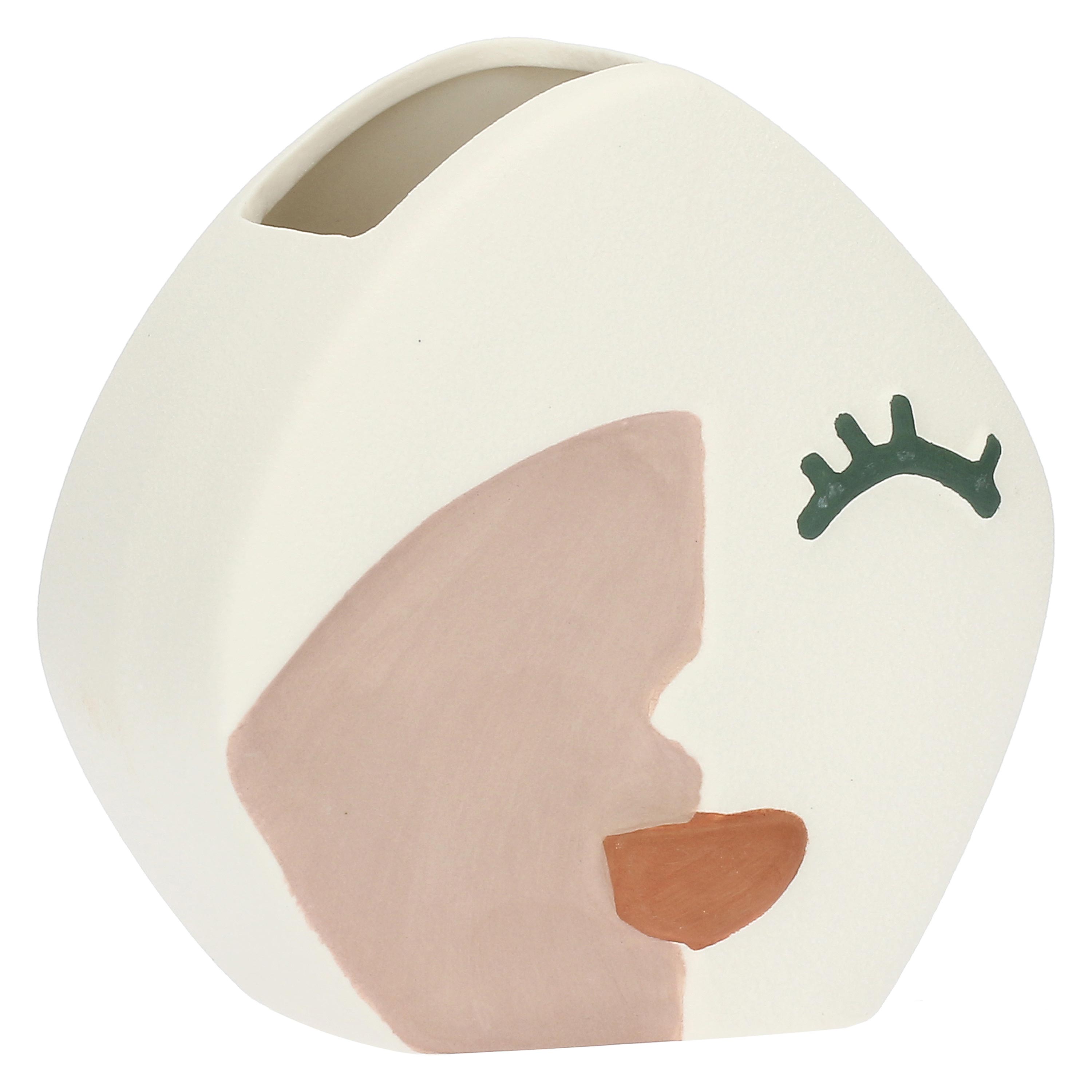 I smile, I'm done with this vase