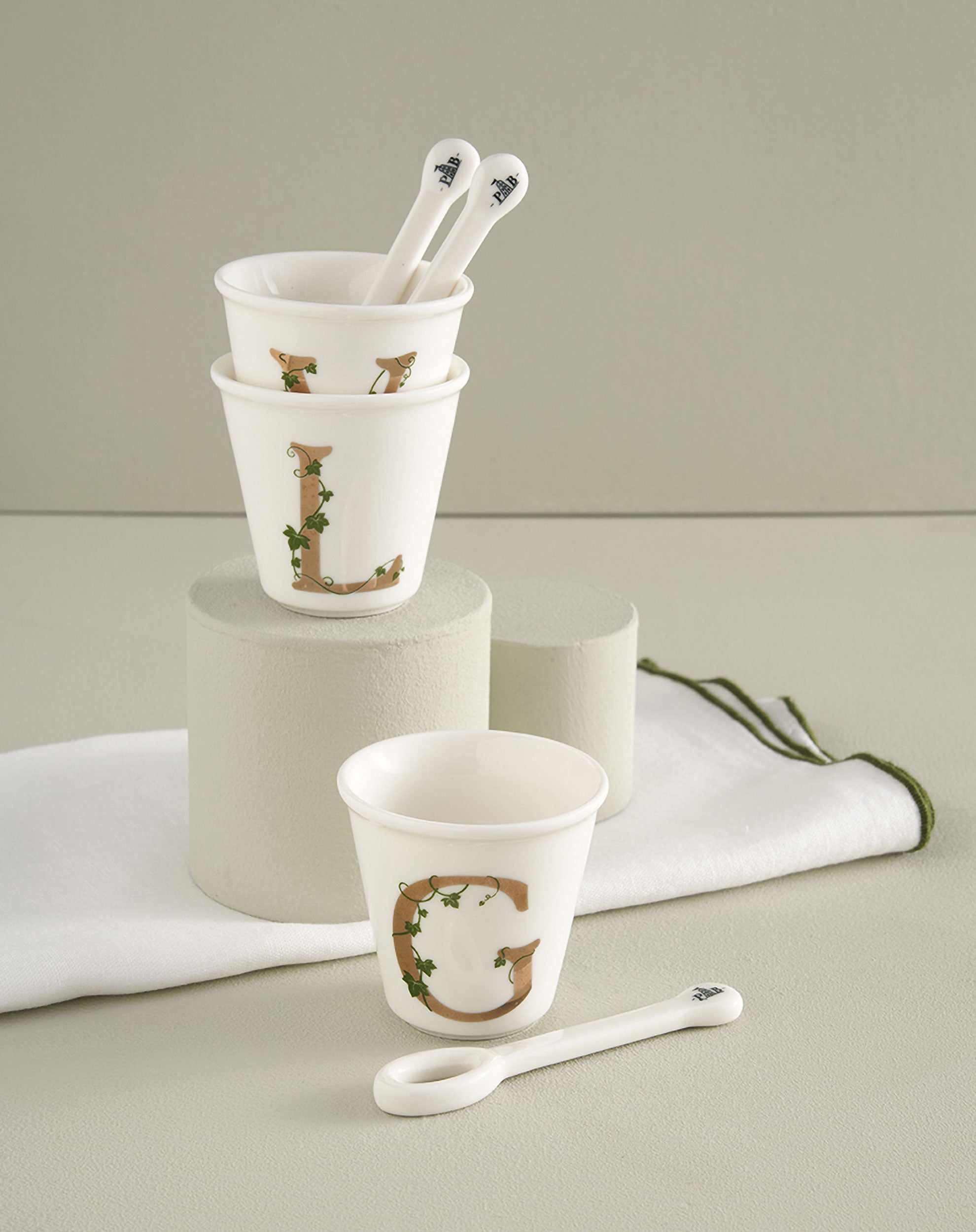 Bicchierino A C/Cucchiaino, Unico - Porcellana, 75 cc