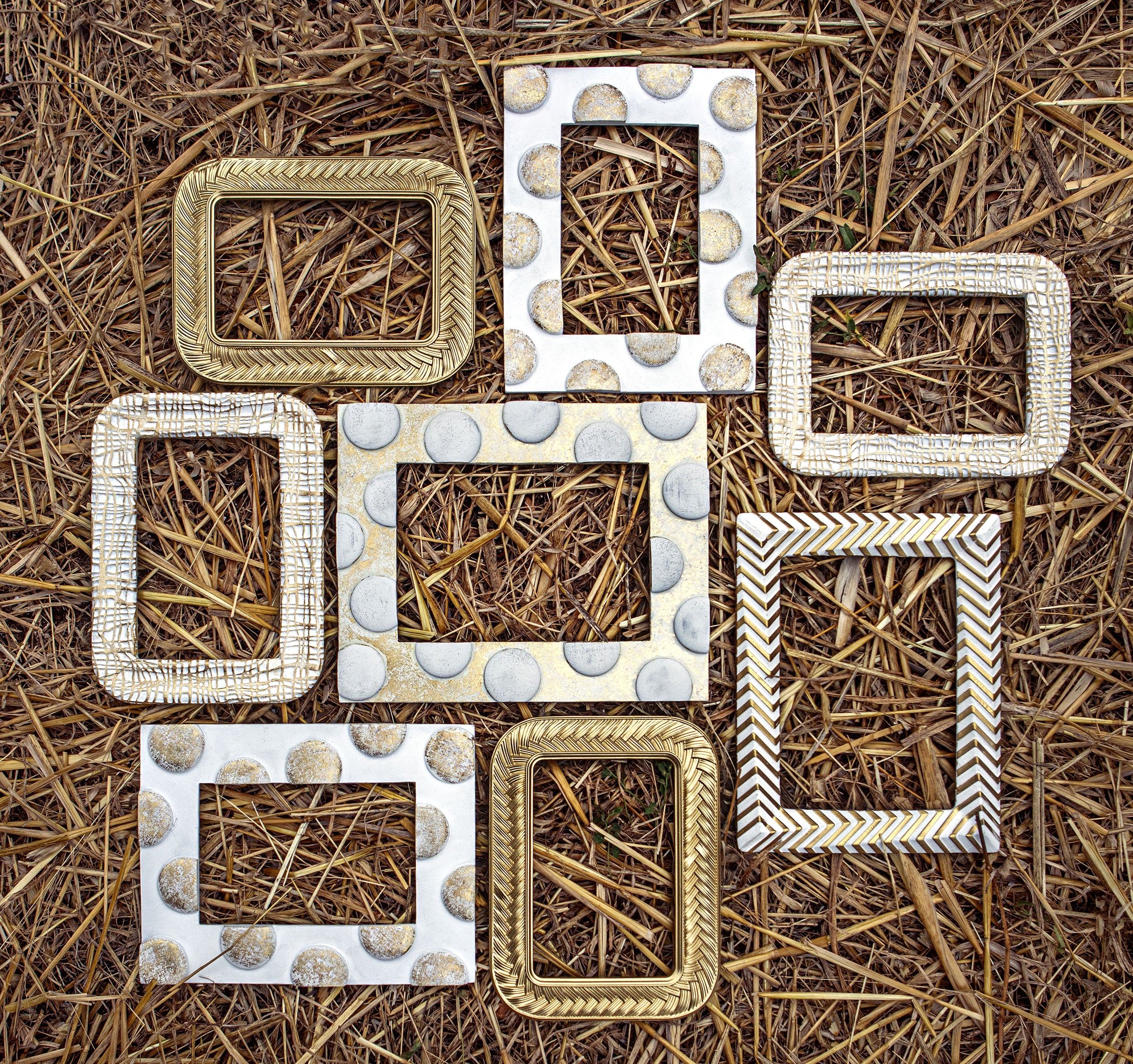 Portafoto Pois Oro, Tiguardo - Poly Resina/ Velluto /Mdf/Vetro/ Metallo (Ferro), 13 x 18 cm