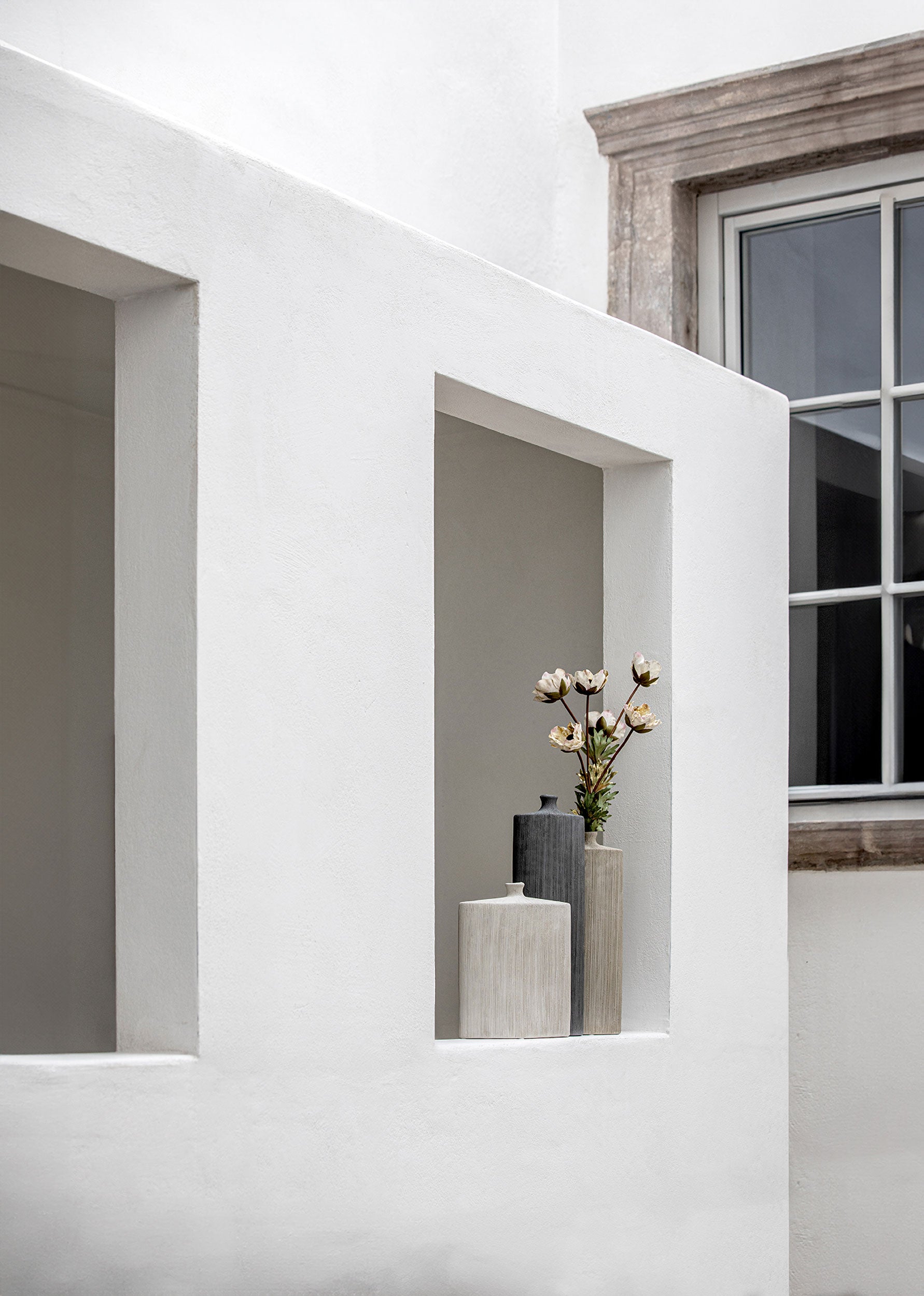 Low Single Flower Deco Vase, Hemp - Stoneware, 12.5 x 7 x 35 cm